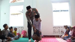 Dedikasi Aipda Agus Bangun TPQ-Pesantren untuk Anak-anak di Purbalingga