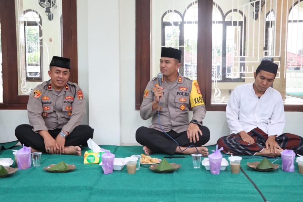 Giat “lapor Ngabuburit Bli” Kapolres Jembrana Di Masjid An Nur