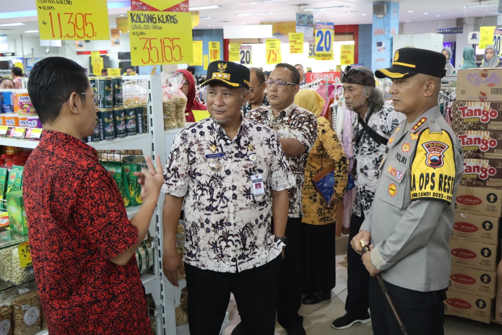 Jelang Lebaran, Kapolresta Pati Bersama Pj Bupati Pati Pantau Harga