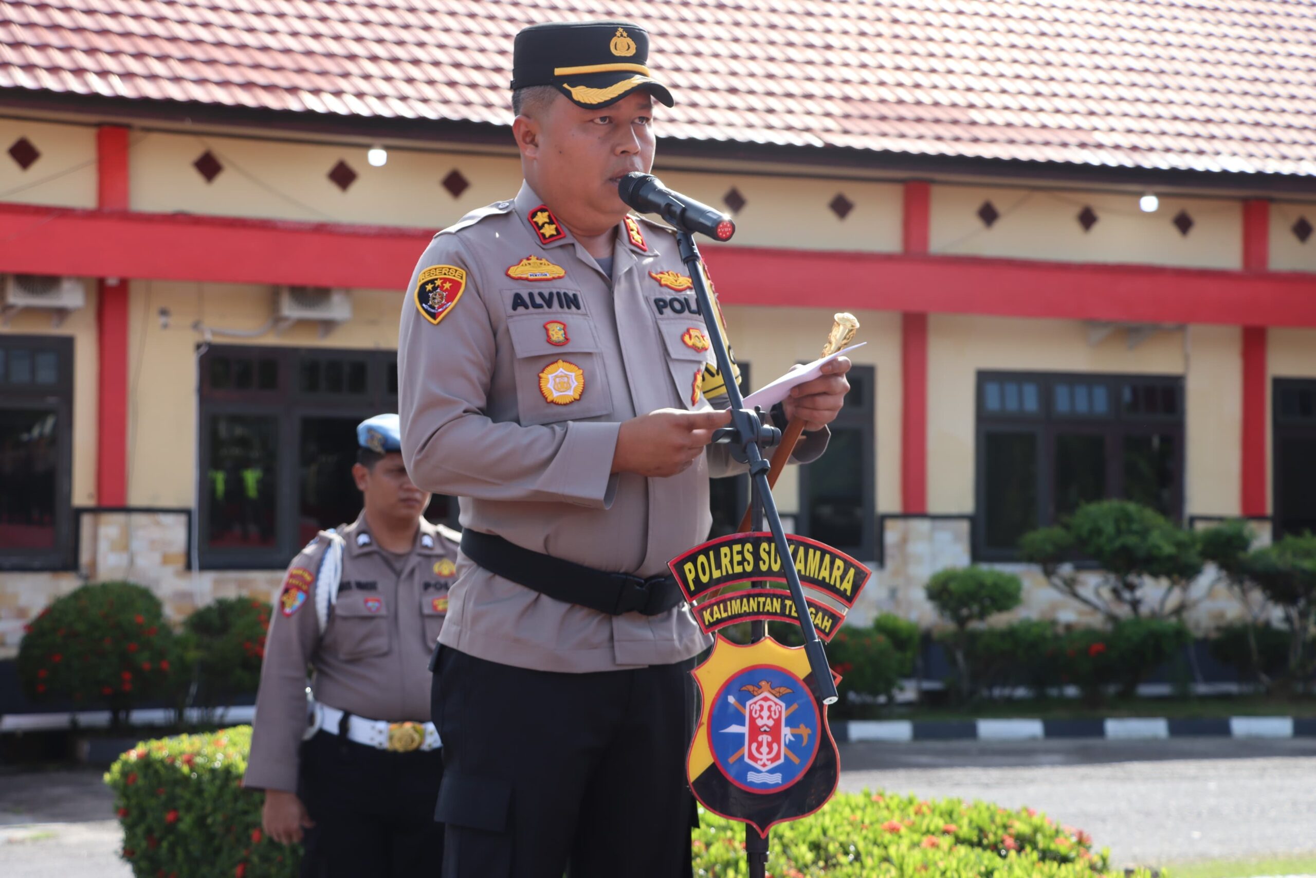 Kapolres Sukamara Sampaikan Beberapa Penekanan Pada Personel Saat Apel Jam