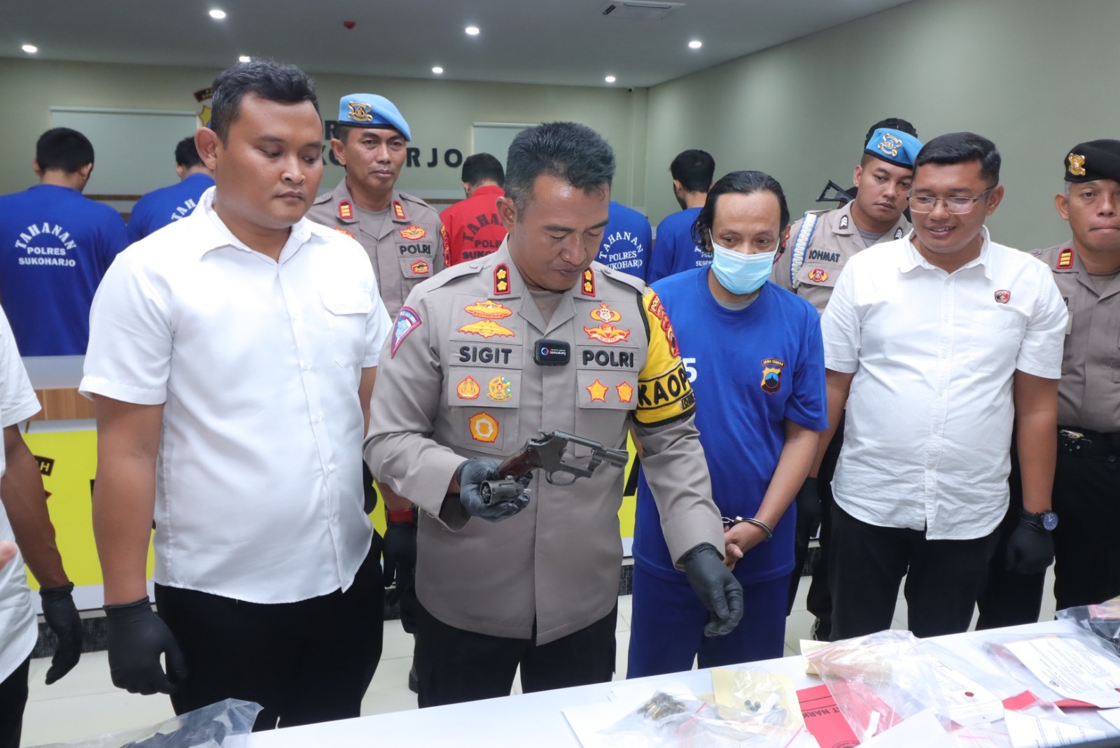 Polres sukoharjo ungkap berbagai kasus penyakit masyarakat saat operasi pekat