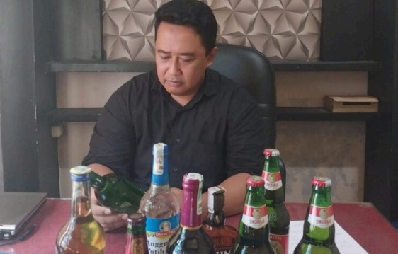 Polsek Cluring Banyuwangi Sita Puluhan Miras Saat Operasi Pekat Semeru