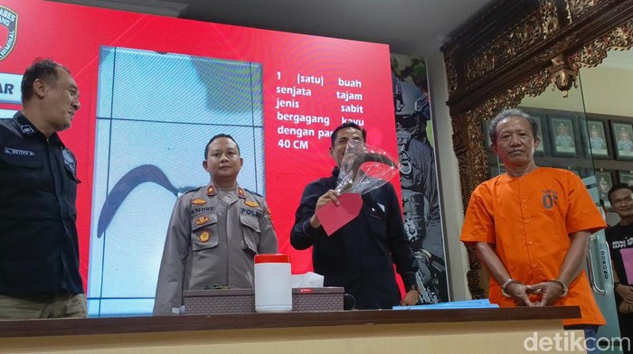 Pria Di Semarang Celurit Penagih Utang Saat Istrinya Ditagih