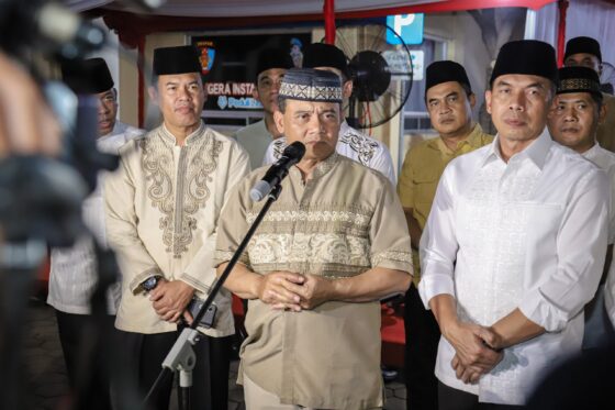 Tarling Forkompinda, Kapolda Jateng Bagikan Tali Asih 100 Anak Yatim