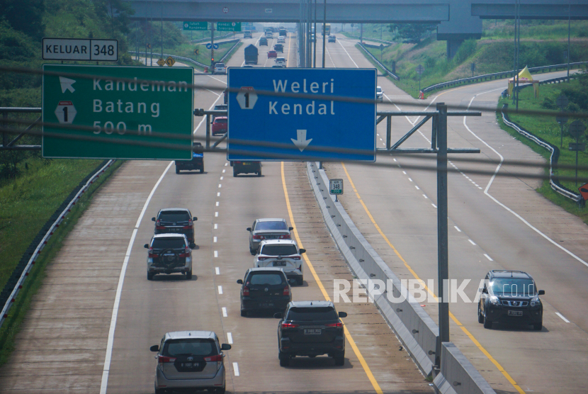 Tol semarang batang kini dilengkapi 100 cctv, pemudik bisa pantau lalu