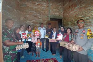 Bantu Atasi Stunting, Polsek Bukit Batu Dampingi Program Gerebek Si Tajam Chating