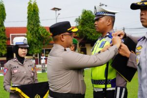 Apel Gelar Pasukan Operasi Keselamatan Lalu Lintas Candi 2024 Dilaksanakan Polres Batang