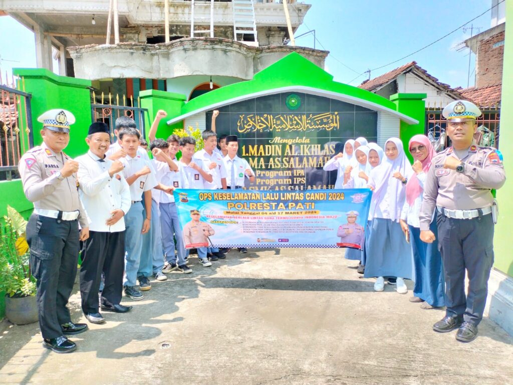 Sosialisasi Operasi Keselamatan Candi 2024, Satlantas Polresta Pati Kunjungi Sekolah