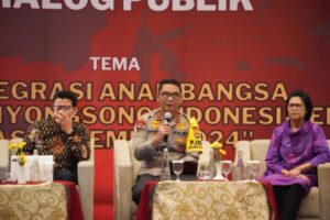 Kapolda DIY Beri Materi Dialog Publik Integrasi Anak Bangsa Menyongsong Indonesia Emas Pasca Pemilu 2024