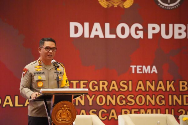 Kapolda DIY Jadi Pemateri Dialog Publik Integrasi Anak Bangsa Menyongsong Indonesia Emas Pasca Pemilu 2024