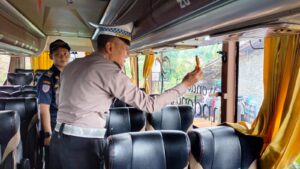 Persiapan Aman Mudik: Dishub dan Polres Batang Lakukan Pemeriksaan Kendaraan