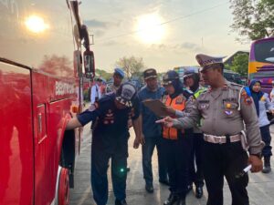 Operasi Keselamatan Lalu Lintas, Polresta Pati Bersama Dishub Gelar Ramp Check