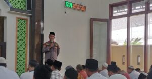 Polsek Batang Kota Gelar Patroli Jumat Religi di Masjid Baitul Tawabin