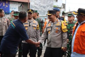 Polda Jateng Kirim Brimob untuk Pengamanan Rumah Korban Banjir