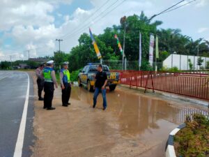 Anggota Polres Lamandau Gelar Patroli Rutin di SPBU