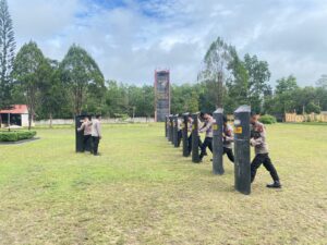 Gelar Latihan PHH, Brimob Kalteng Tingkatkan Kemampuan Pengendalian Massa