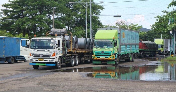 Jalur Kudus-Jepara Arah Semarang Macet Parah, Lalulintas Tak Bergerak