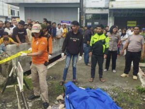 Diduga Melakukan Duel Maut, Pemuda Tewas Ditusuk Di Depan Superindo Majapahit