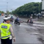 Kondisi Di Traffic Light Puri Anjasmoro Semarang Pukul 0930 Wib Kamis 1432024 43