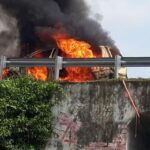 Mobil Terbakar Di Tol Boyolali 2 169