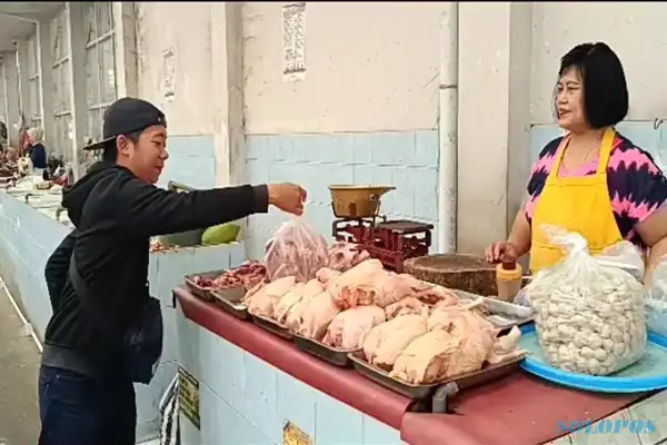 Pasar Daging Ayam Salatiga