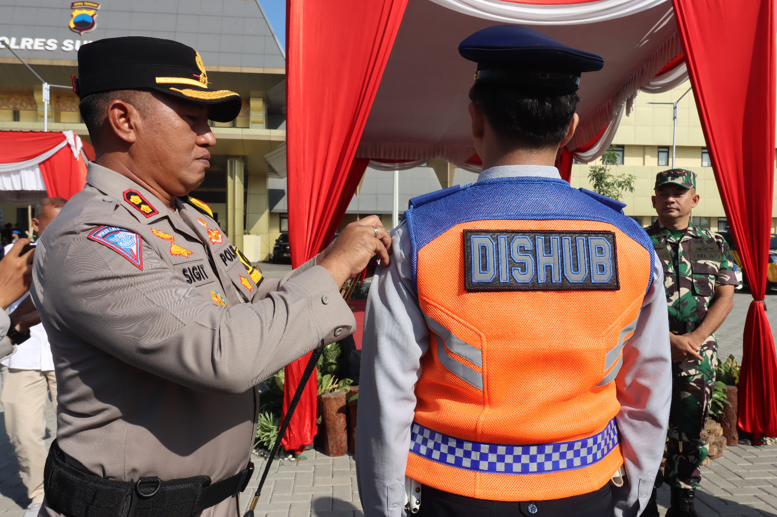 Amankan idul fitri, polres sukoharjo gelar operasi ketupat candi 2024