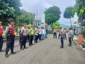 Antisipasi Gangguan, Polres Banjarnegara Amankan Pertemuan Kades Terpilih Bersama PJ Bupati