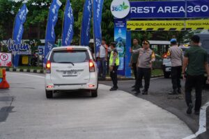 Arus Balik Jalur Pantura dan Tol Semarang-Batang Lancar pada H+5