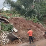 Bpbd Banjarnegara Sebut 17 Warga Mengungsi Akibat Longsor Di Punggelan