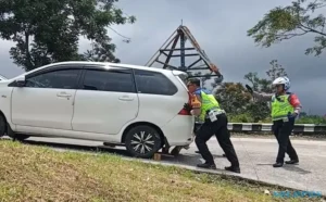 Tim Ganjal Ban Polres Boyolali Siap Bantu Pengendara di Jalur SSB