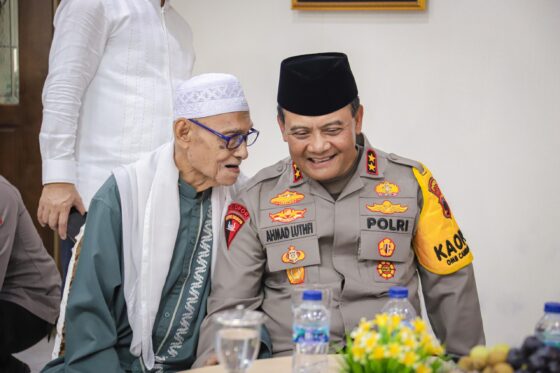 Bersama Ribuan Warga Di Kebumen, Kapolda Jateng Gelar Safari Kamtibmas