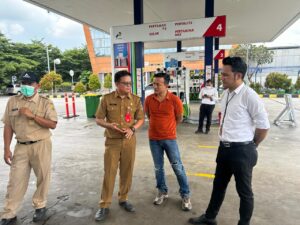 Cegah Kecurangan Jelang Mudik, Ditreskrimsus Polda Jateng Cek SPBU di Sragen