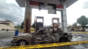 Sedan Ludes Terbakar Saat Isi BBM di SPBU Ngadirojo Wonogiri