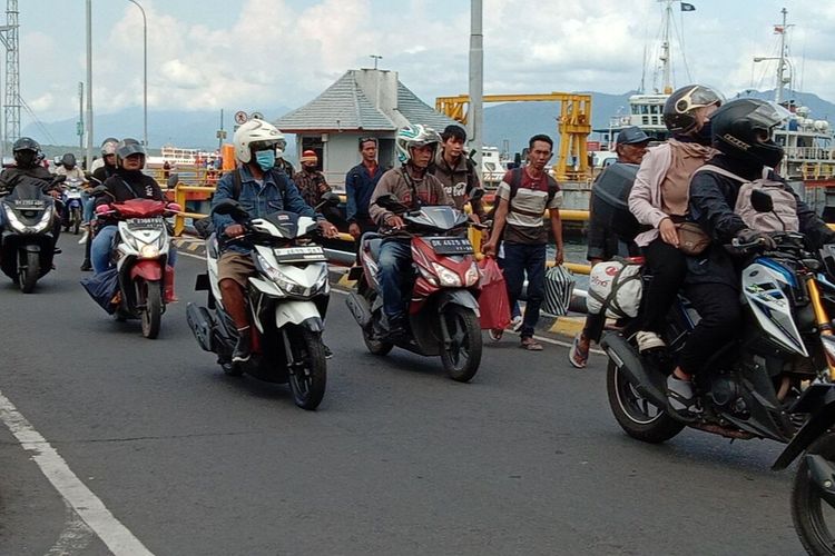 Didominasi Roda Dua, Pemudik Dari Bali Ke Banyuwangi Mengaku Lebih