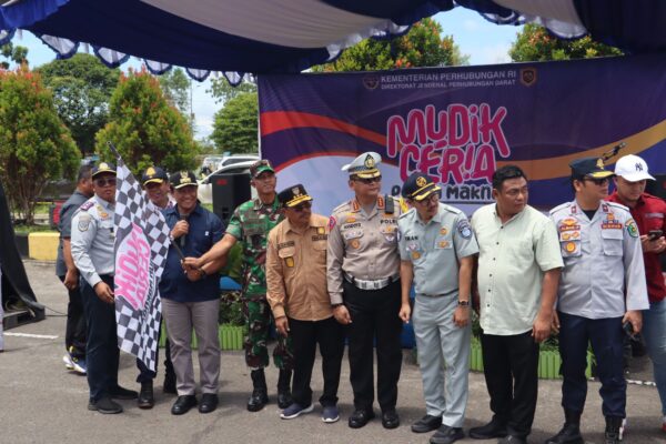 Dirlantas Polda Kalteng Dan Forkopimda Lepas Mudik Gratis Tambun Bungai