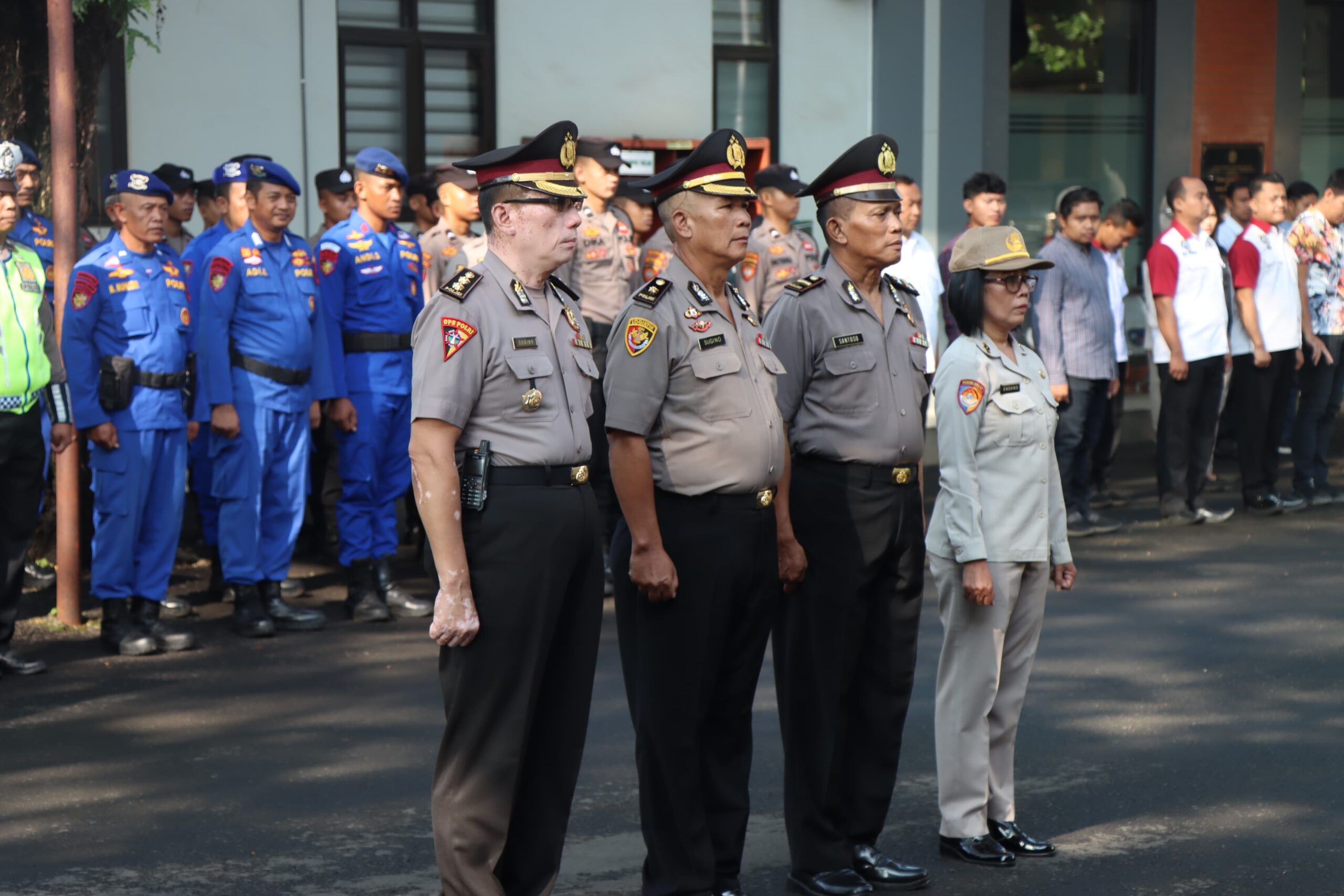 Enam Personel Polresta Pati Naik Pangkat Pengabdian Jelang Purna Tugas