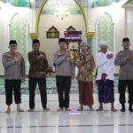 Giat “lapor Ngabuburit Bli” Kapolres Jembrana Sambang Masjid Pahlawan Air