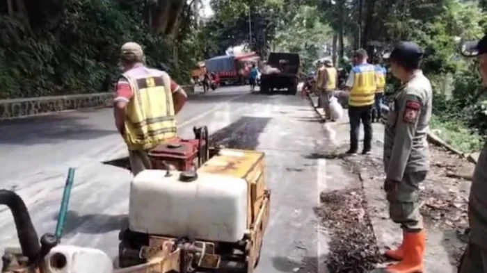 Jalan Gumitir Banyuwangi Jember Kini Aman Dilewati Seluruh Jenis Kendaraan