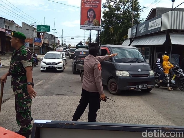 Jalur Pejagan Klonengan Di Brebes Mulai Berlaku Searah Buat Mudik