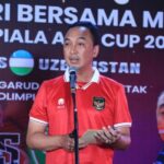 Kadiv Humas Nobar Semifinal Piala Asia U 23 Bareng Wartawan