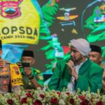 Kapolda Jateng Hadiri Pengajian Bedoro Bersholawat Di Sragen Bersama Habib