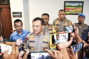 Bersama BEM Se-Jawa Tengah, Kapolda Jateng Hadiri Inagurasi dan Diskusi Kebangsaan