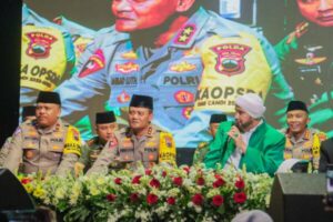 Kapolda Jawa Tengah Hadiri Acara Bedowo Bersholawat Bersama Habib Syech