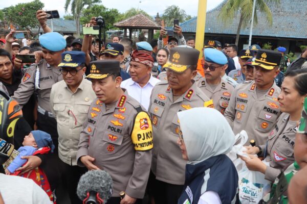 Kapolres Jembrana Sambut Kunker Kapolri Di Pelabuhan Asdp Gilimanuk