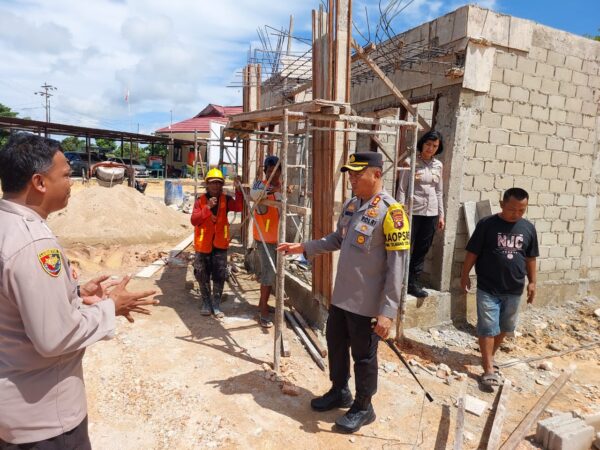 Kapolres Lamandau Cek Pembangunan Rumah Dinas Polsek Sematu Jaya