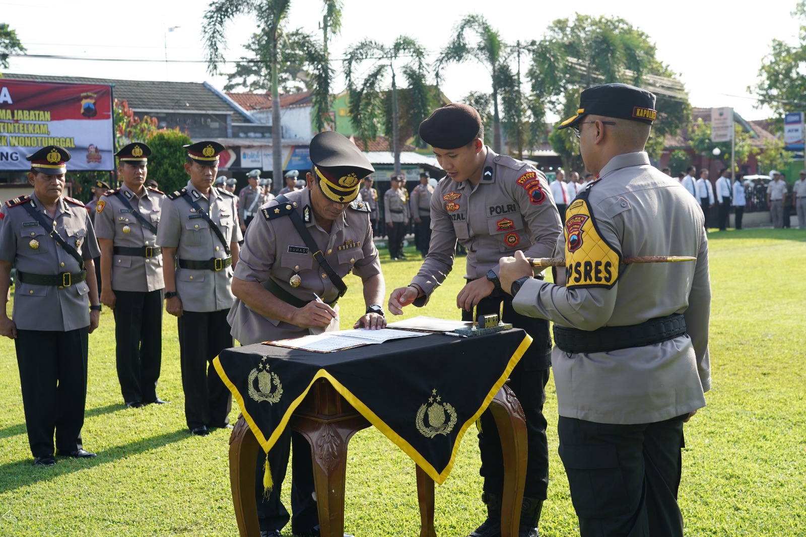 Kapolres Pimpin Sertijab Dilingkungan Polres Batang