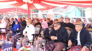 Didampingi Bhayangkari, Kapolres Rembang Hadiri Upacara Peringatan Hari Kartini Tahun 2024