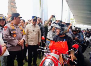 Kapolri Paparkan Strategi Mudik Aman saat Tinjau Pelabuhan Gilimanuk-Ketapang