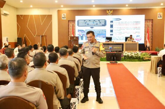 Kunci Raih Simpati Masyarakat, Kapolda Jateng: Tekankan Empati Polri