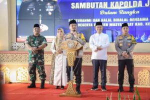 Kapolda Jateng Hadiri Halal Bihalal Bersama Ribuan Warga di Kabupaten Kebumen